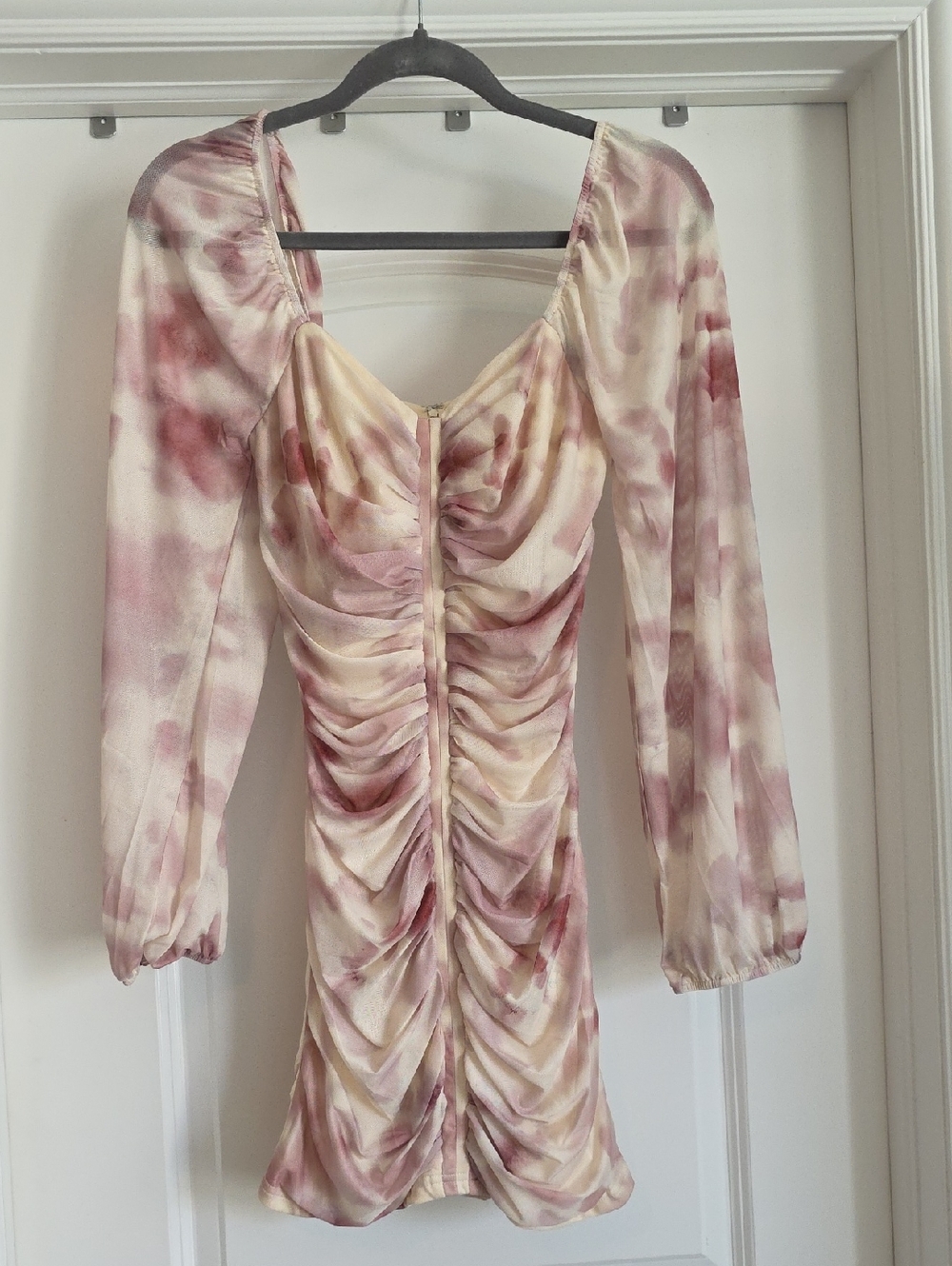 NWT Idem Ditto Medium Ruched Long-Sleeve Mini Dress in Blush Cream And Mauve